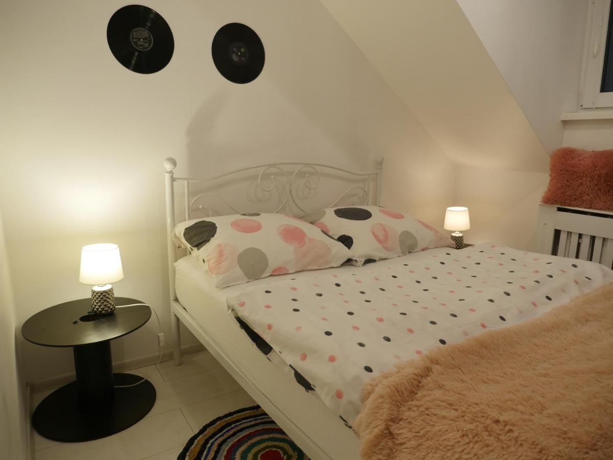 Апартаменты Art Vinyl Loft Белосток Экстерьер фото
